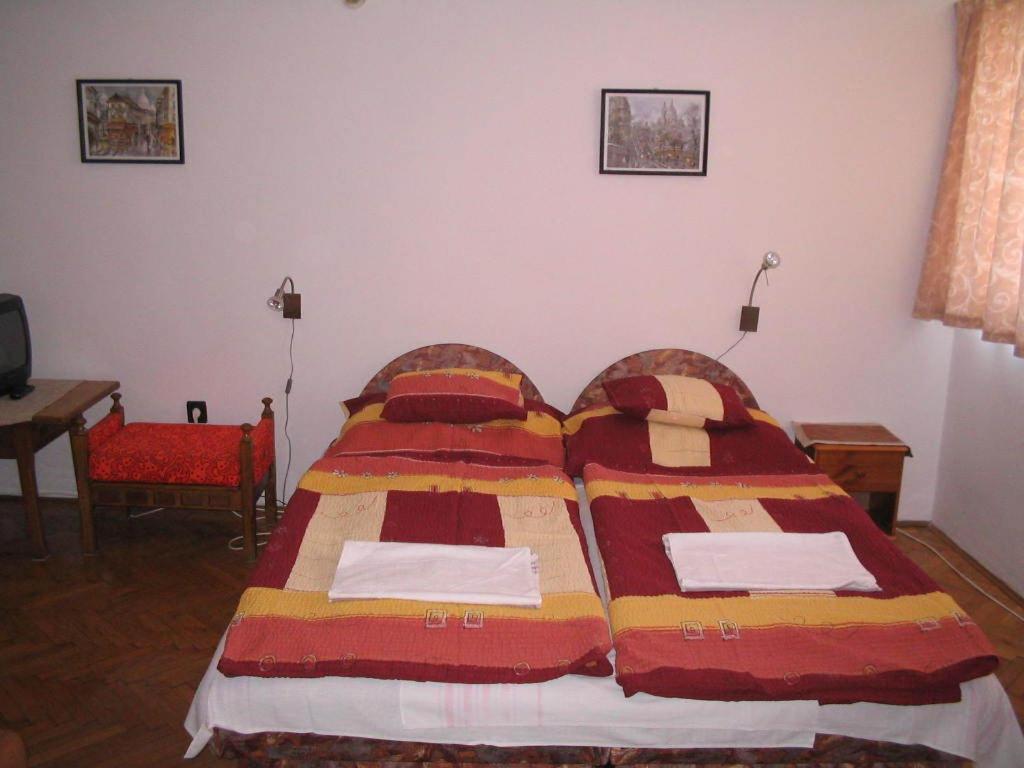 Burg Eger Hotel Quarto foto
